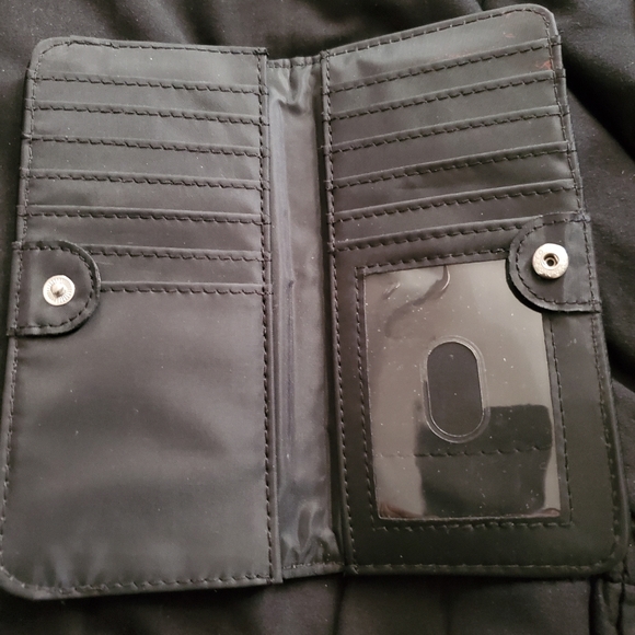 Wallets - Picture 2 of 3